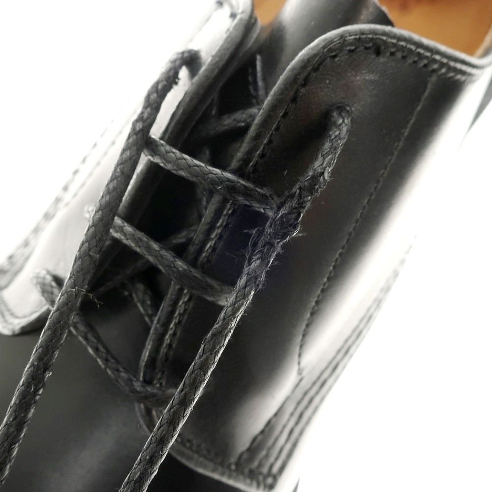 Tricker