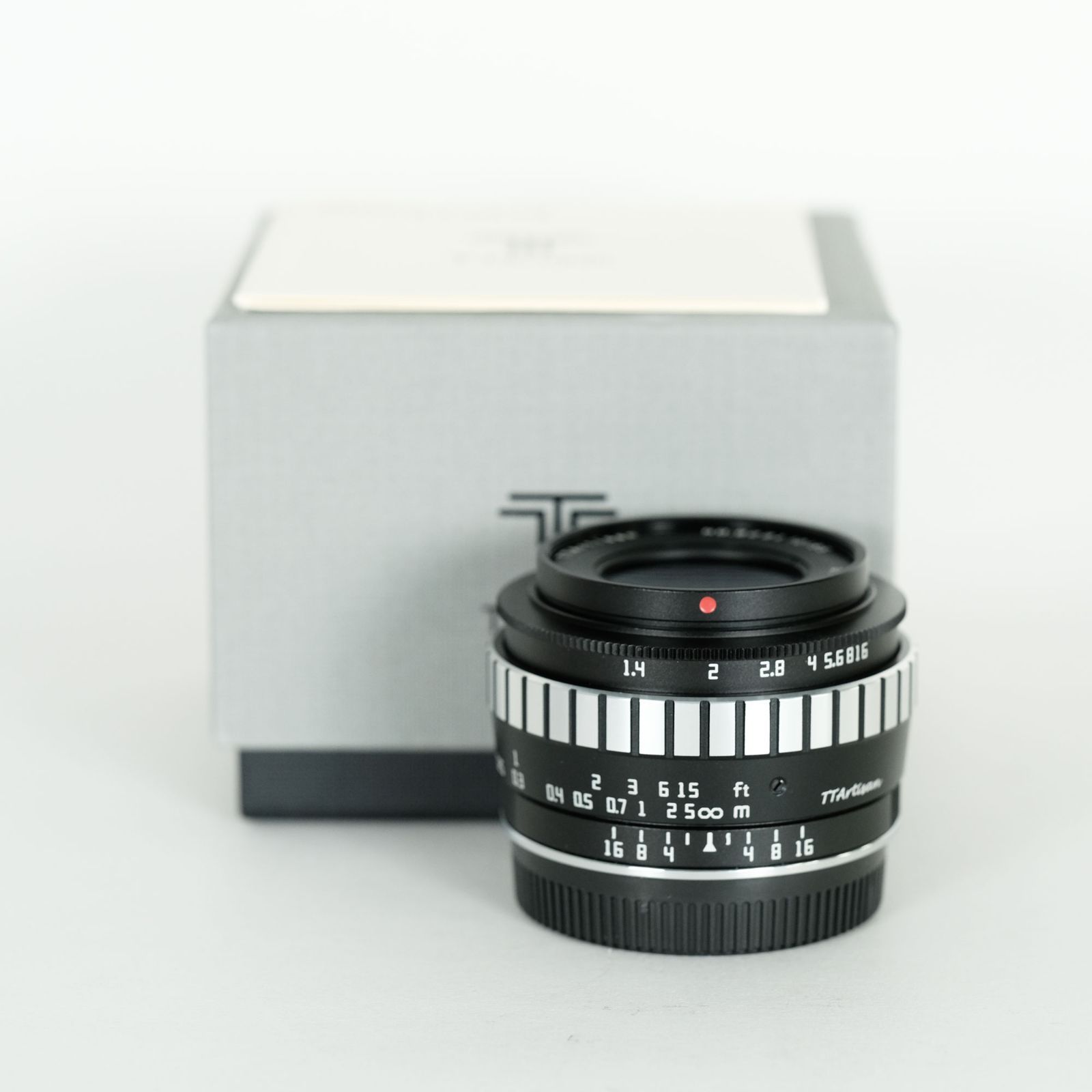 銘匠光学 TTArtisan 23mm F1.4 C フジフイルムX用 ブラックxシルバー| 富士フイルムXマウント