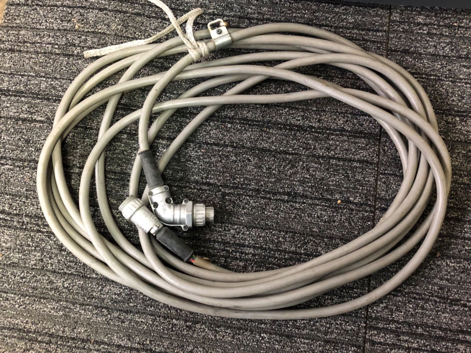 RYOBI(リョービ) 電動ウインチ用 延長コード(中継コード)10M RYOBI(リョービ) 電動ウインチ用 延長コード(中継コード)10M
