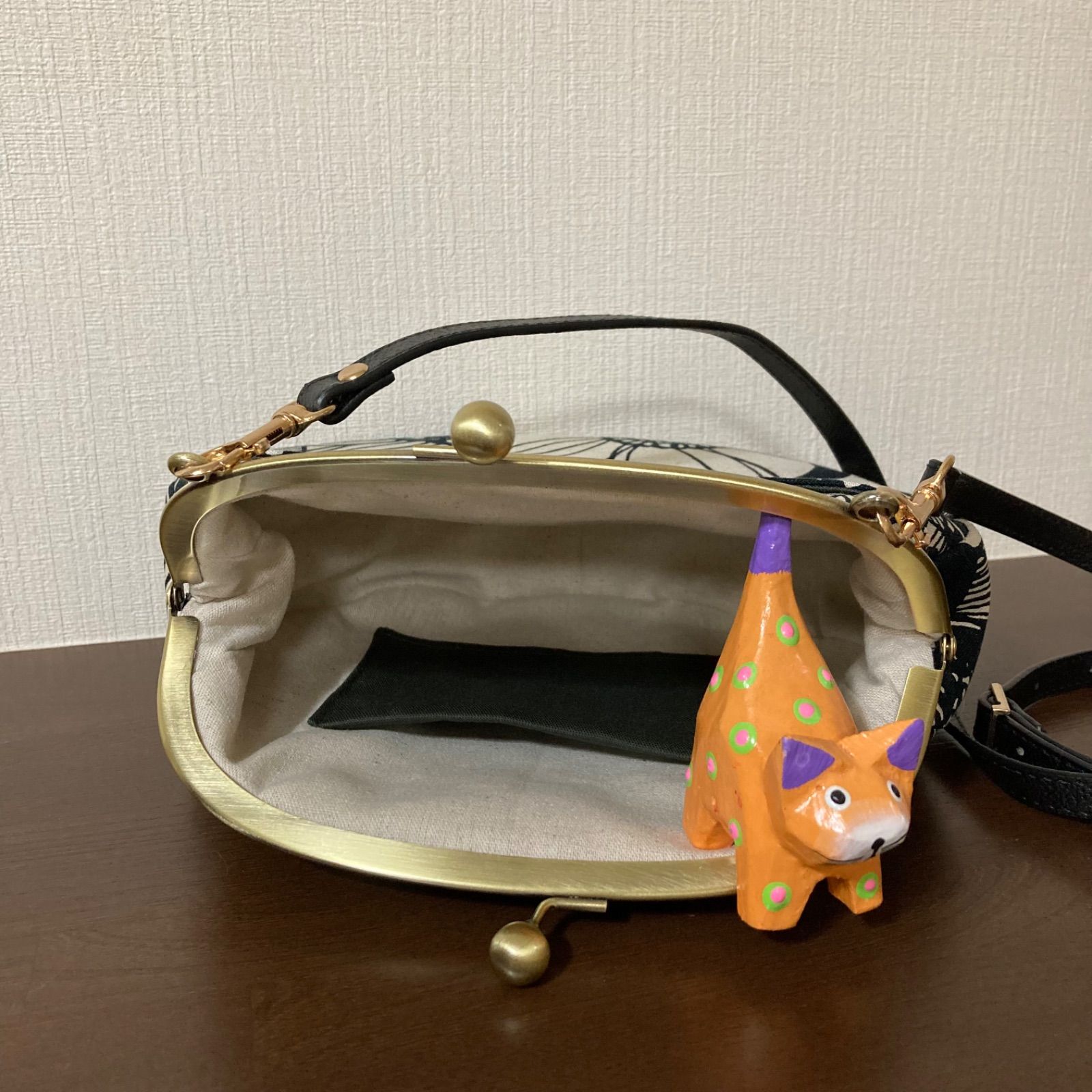 丸いポシェット 作り方 帆布: ブルーxグリッドパターン | 丸い
