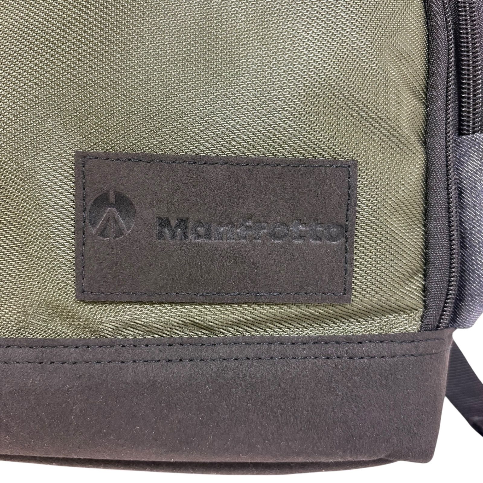 カメラバッグ カーキ