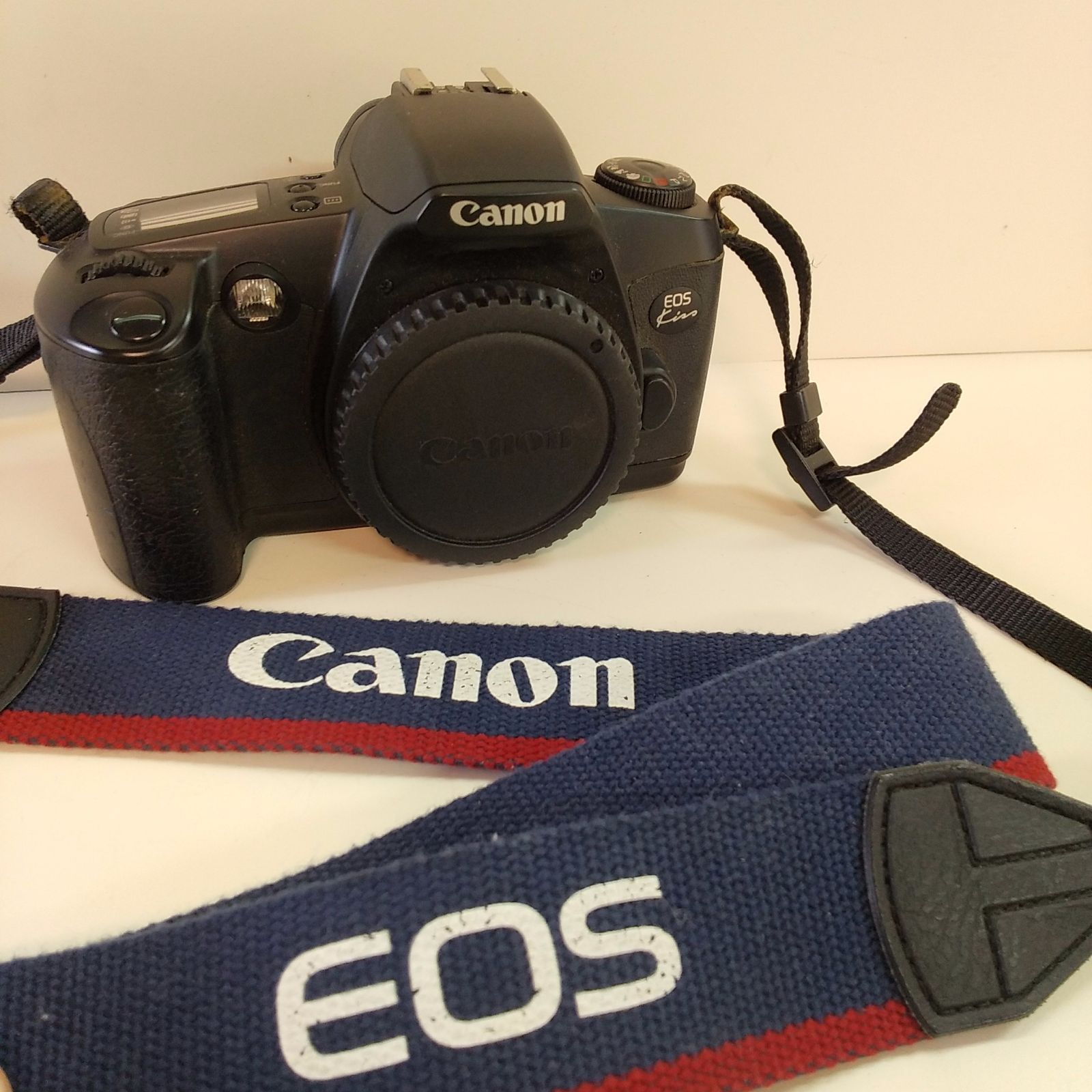 ジャンク】キヤノン Canon EOS Kiss 一眼レフ フィルムカメラ - メルカリ