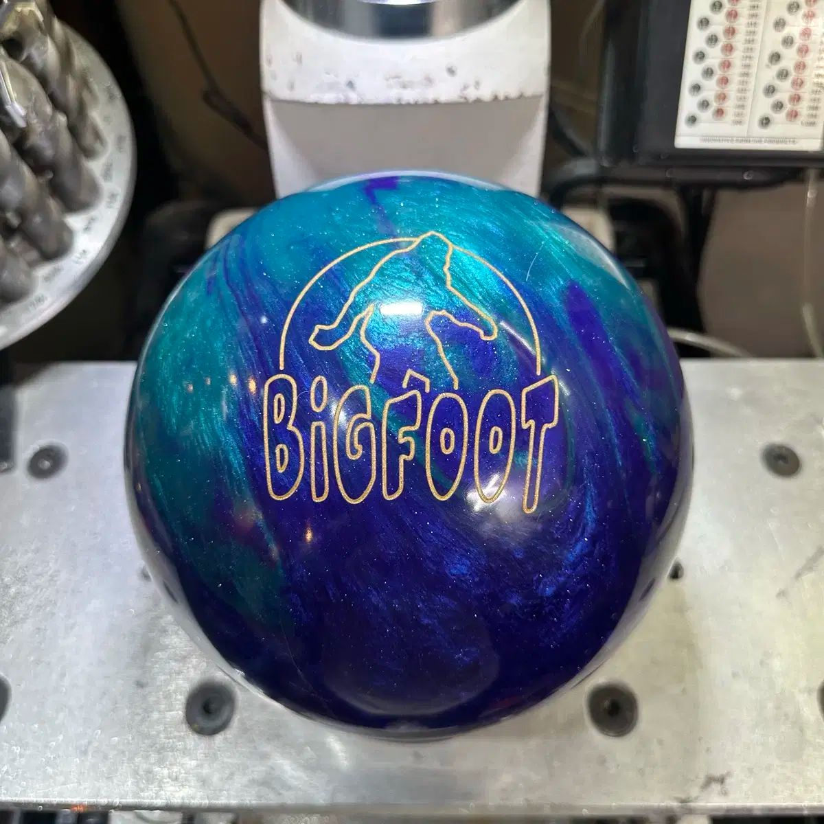 中古 ラジカル ー ビッグフット パール 15 ポンド 公式球
