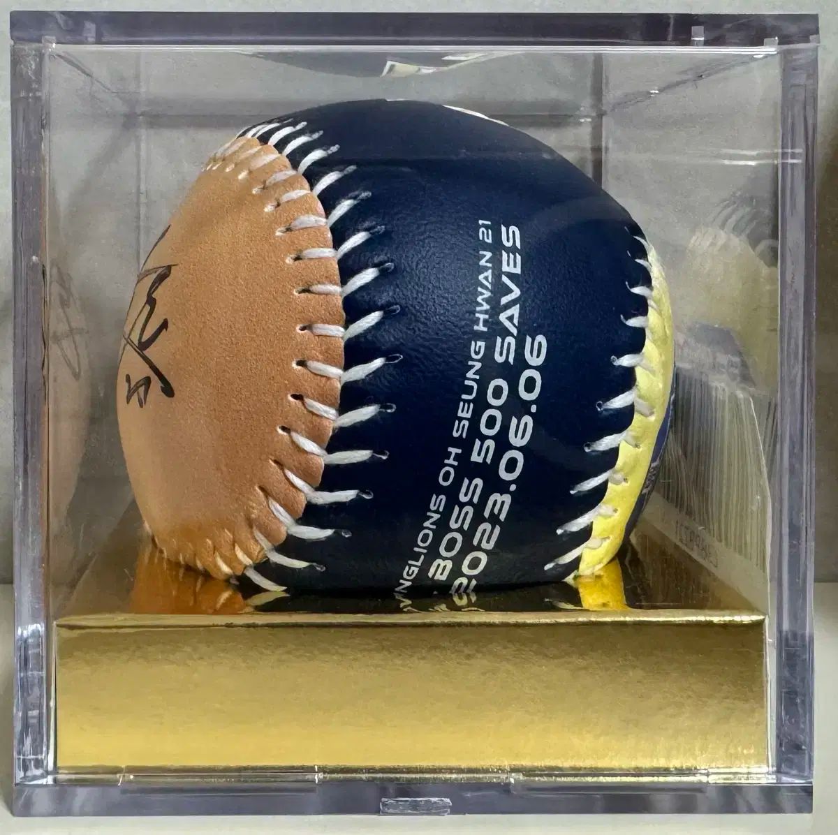 Samsung サムスン LIONS₍ライオンズ オ スンファン 呉昇桓 韓国 米国 日本 500 セーブ 記念球 直筆サイン WHITEMONARCHHOTEL_COM