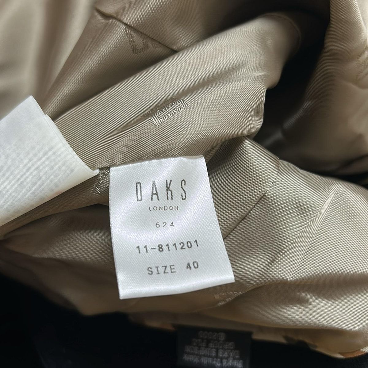 DAKS(ダックス) ジャケット サイズ40 L レディース - 黒 長袖 DAKS(ダックス) ジャケット サイズ40 L レディース - 黒 長袖