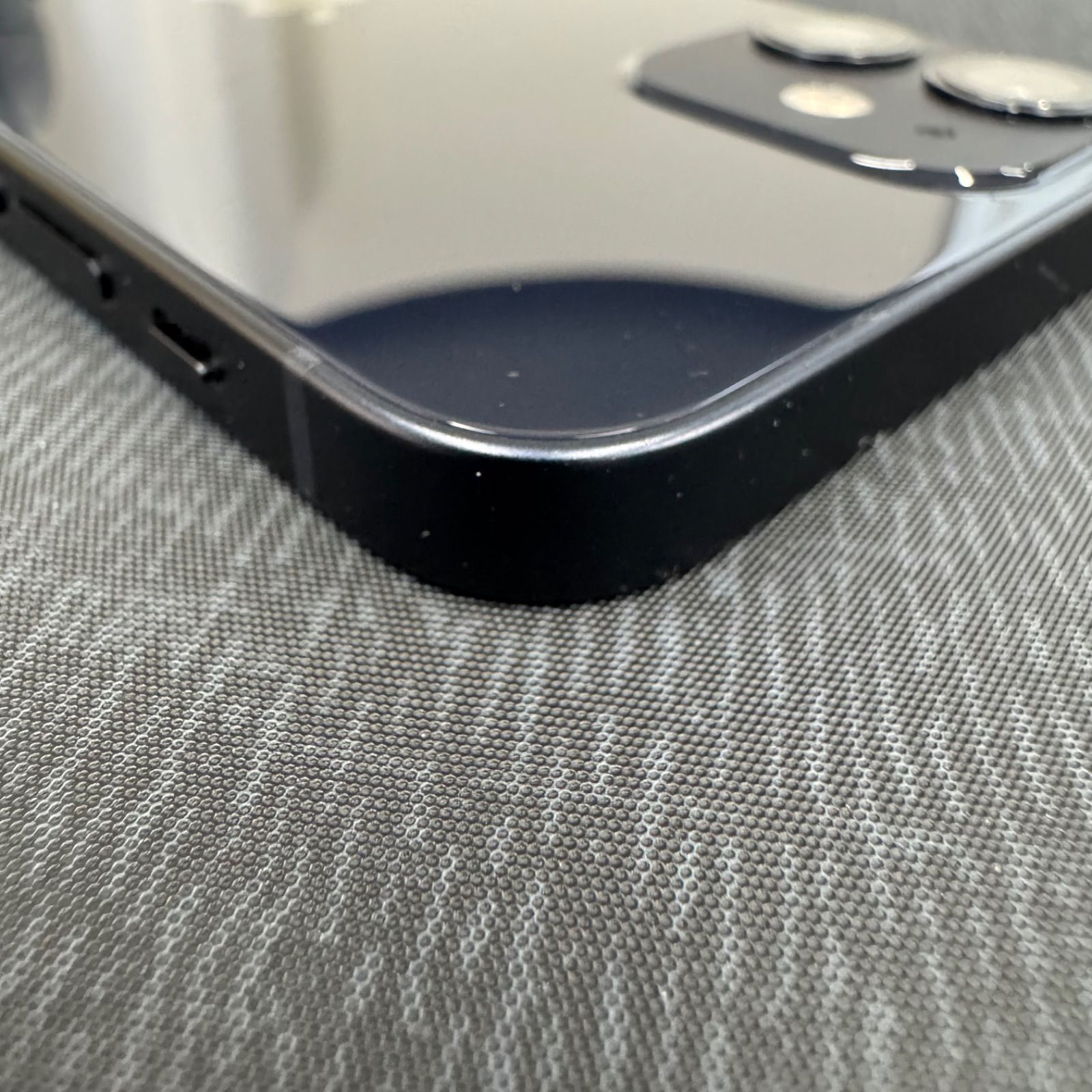 SIMロック解除済 iPhone 12 mini 256GB ブラック MGDR3J/A