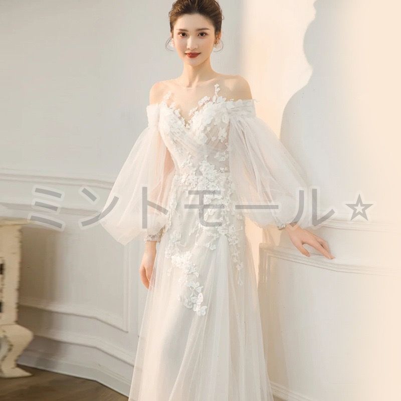 ボリュームスリーブ刺繍