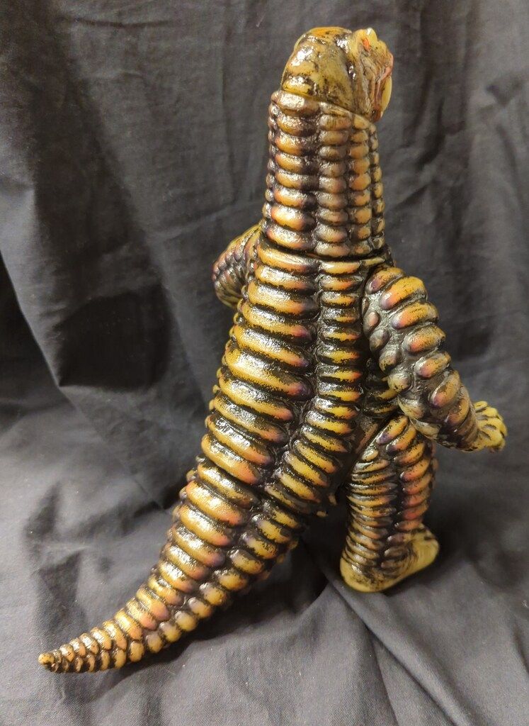 フューチャーモデルズ 楳図かずお版ウルトラマン レッドキング グロー