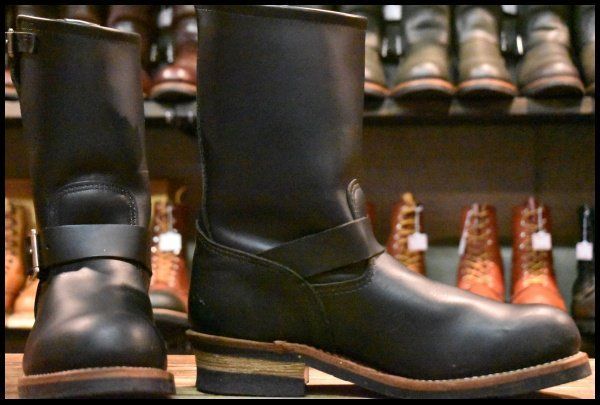 9.5D 18年 レッドウィング 2268 エンジニア 黒 ブラッククローム プルオン スチールトゥ ブーツ redwing HOPESMORE FI311
