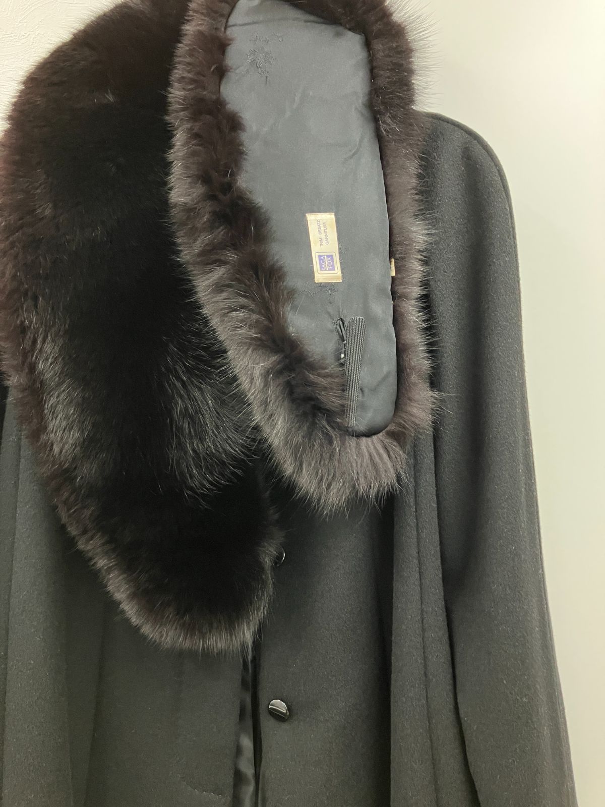 | サガフォックスリアルファー付き