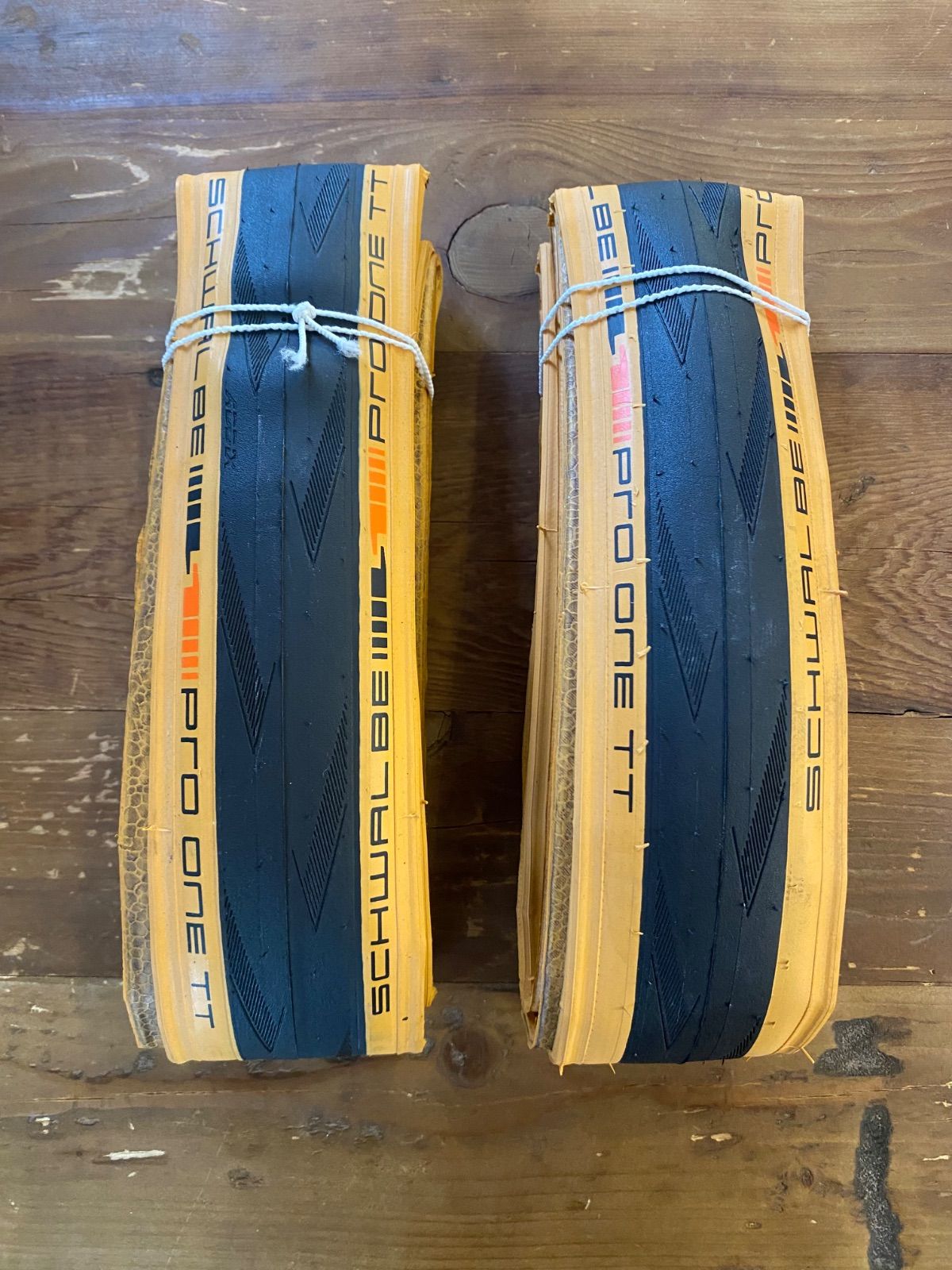 SCHWALBE PRO ONE TT チューブレスタイヤ 25CSCHWALBE PRO ONE TT 25 