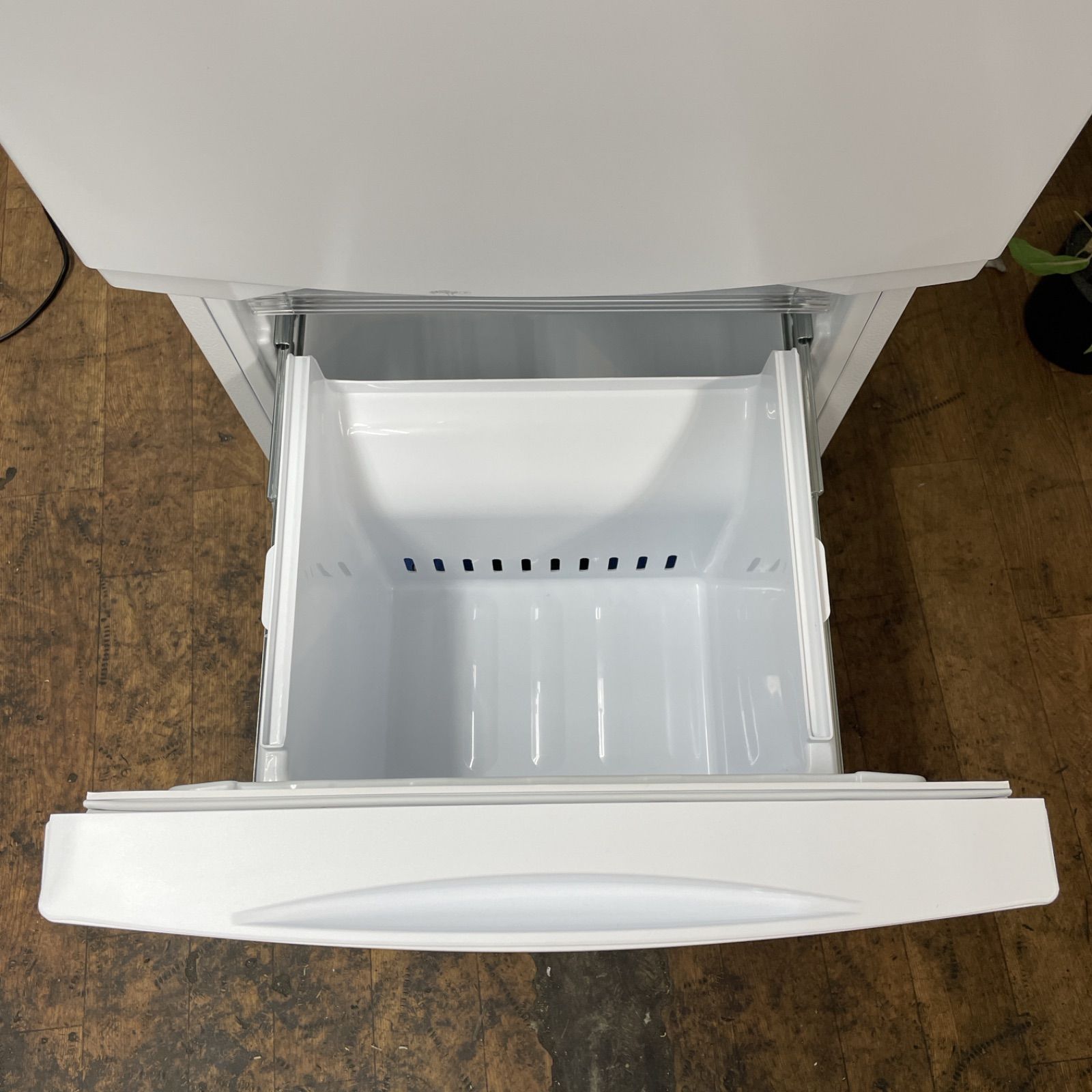 R084 ☀️ 名古屋市近郊配送設置無料！ 2024年製の高年式