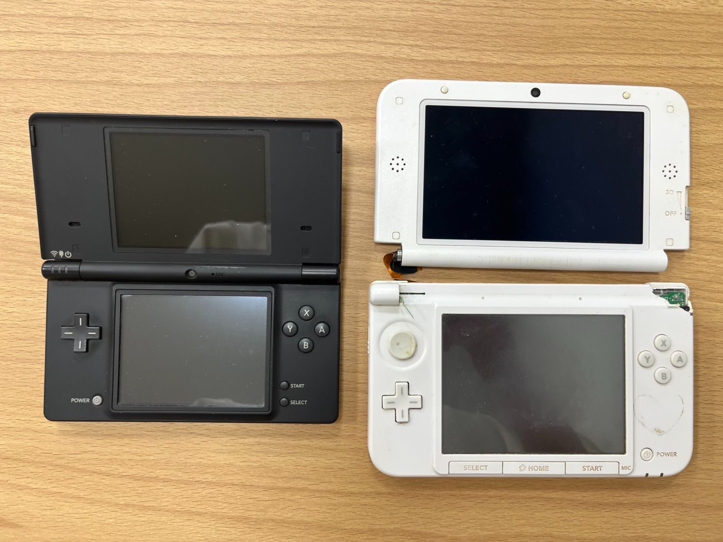 EL6】任天堂 DS DSi 3DSLL 4台 おまとめ TWL-001 NTR-001 WAP