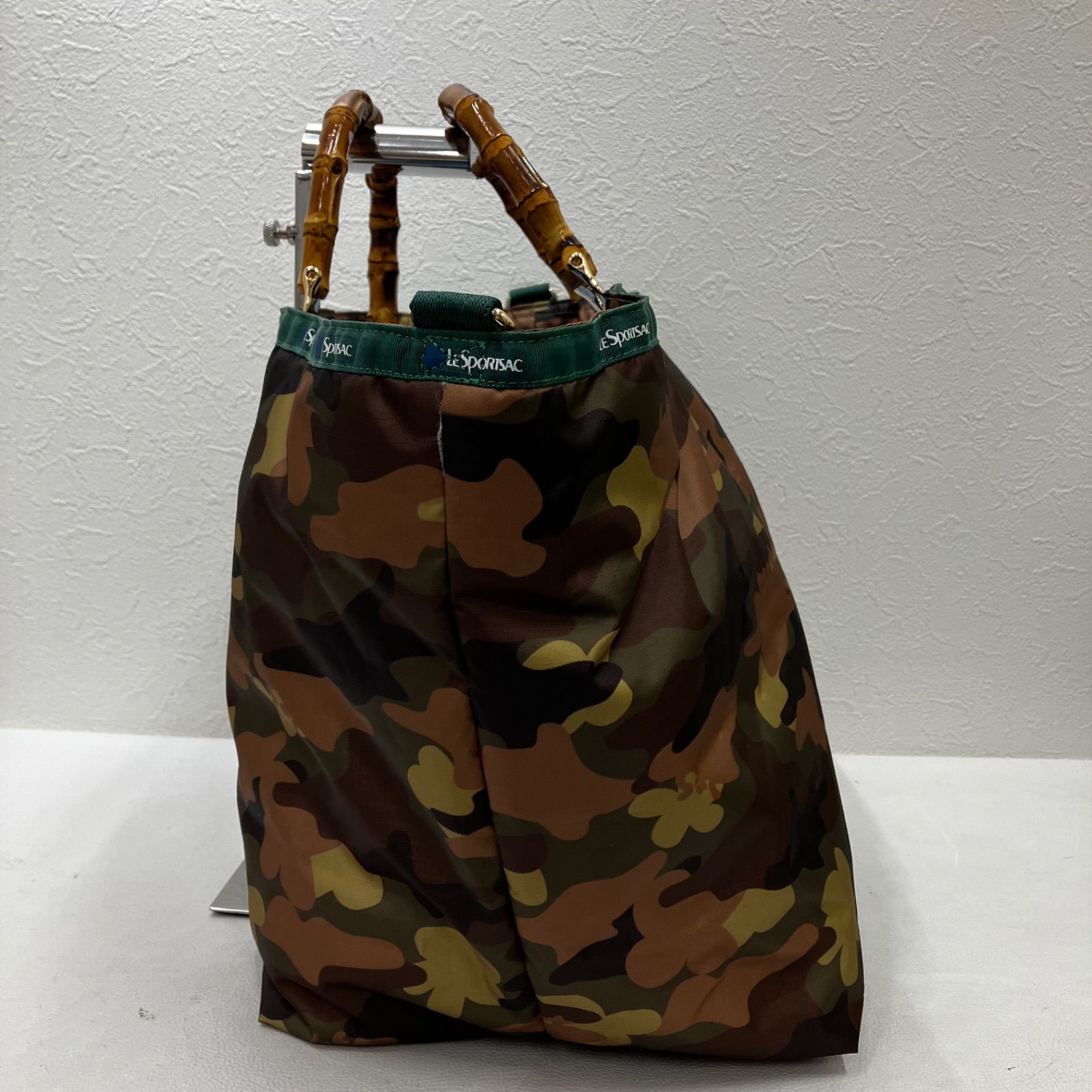 855 美品 LeSportsac レスポートサック BAMBOO TOTEフラワーカモ 