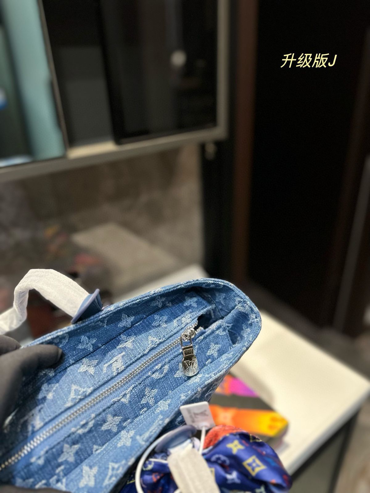 LV デニム刺繍トートバッグ