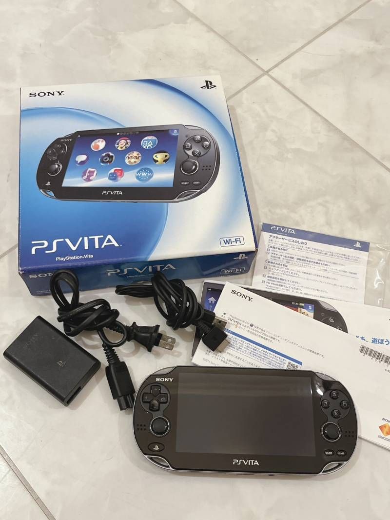 SONY PlayStation Vita PSVITA PCH-1000 ブラック 初期化済み 動作 済み