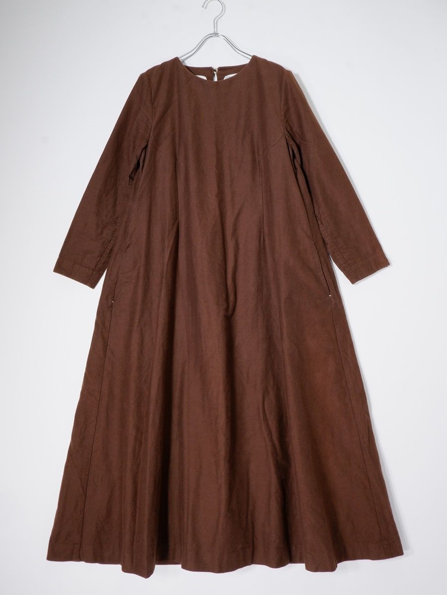 YAECA WRITEヤエカライト A LINE DRESS KUSAKI REDDIDH BROWN 草木染めコットンリネンAラインドレス【M】【LOPA78370】