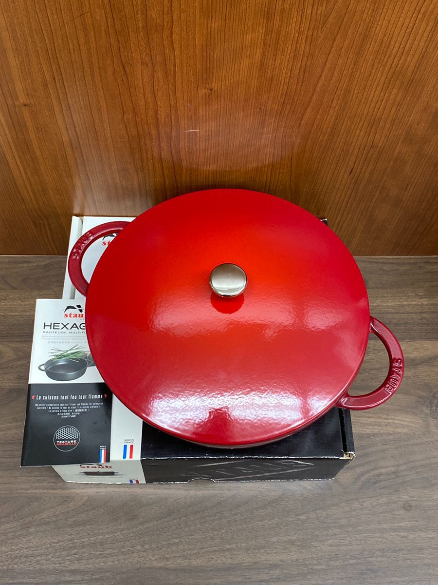 staub ストウブ ニダベイユソテーパン 28cm チェリー 1262906 40510