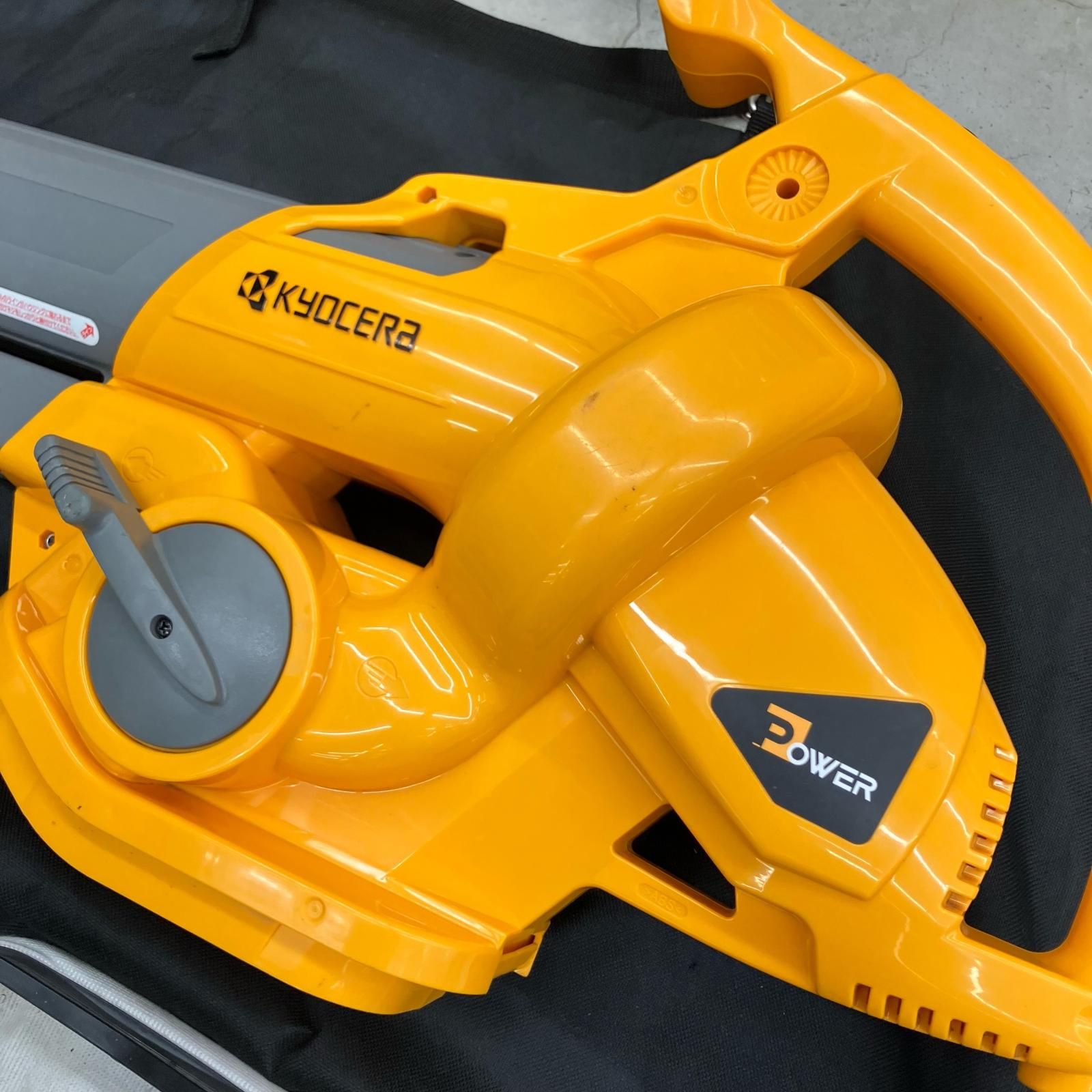 未使用品】京セラ ブロアバキューム（粉砕機能付き） RESV-1000A