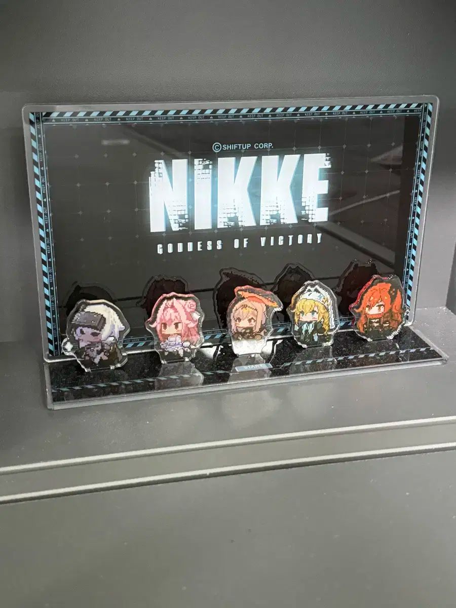 【雷市場（ポンジャン）商品韓国直送】勝利の女神：NIKKE(ニケ) ドット アクリル フィギュア 出品