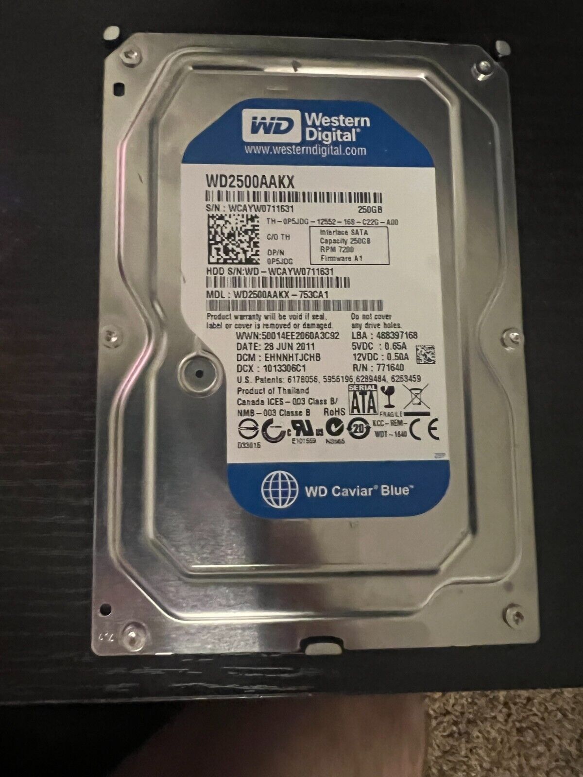 Western Digital WD2500AAKX 250GB SATA 16mb 3.5in Desktop Hard Drive Car Blue