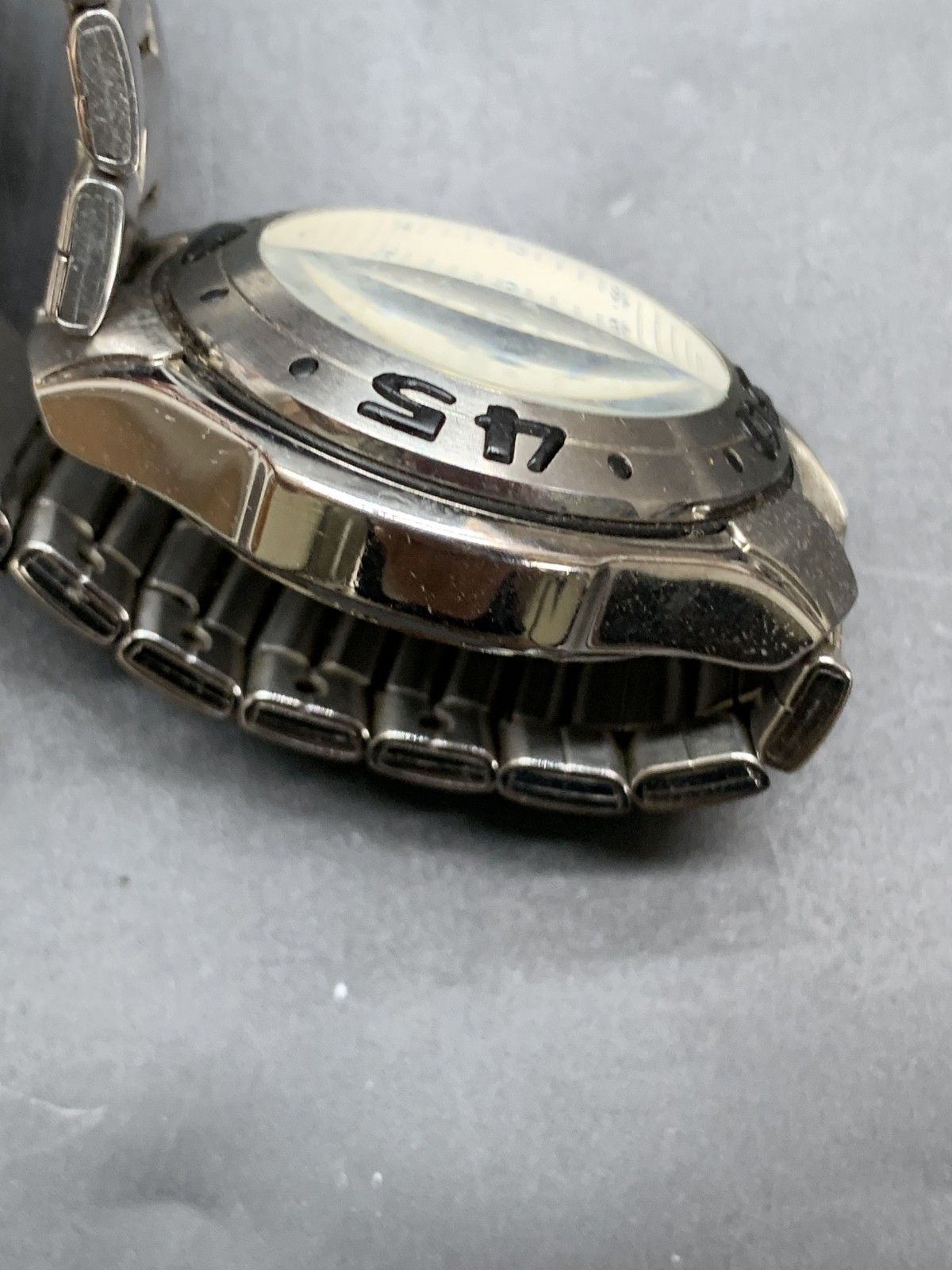 P435 不動 CASIO カシオ EDIFICE エディフィス EF-301 クォーツ 腕時計