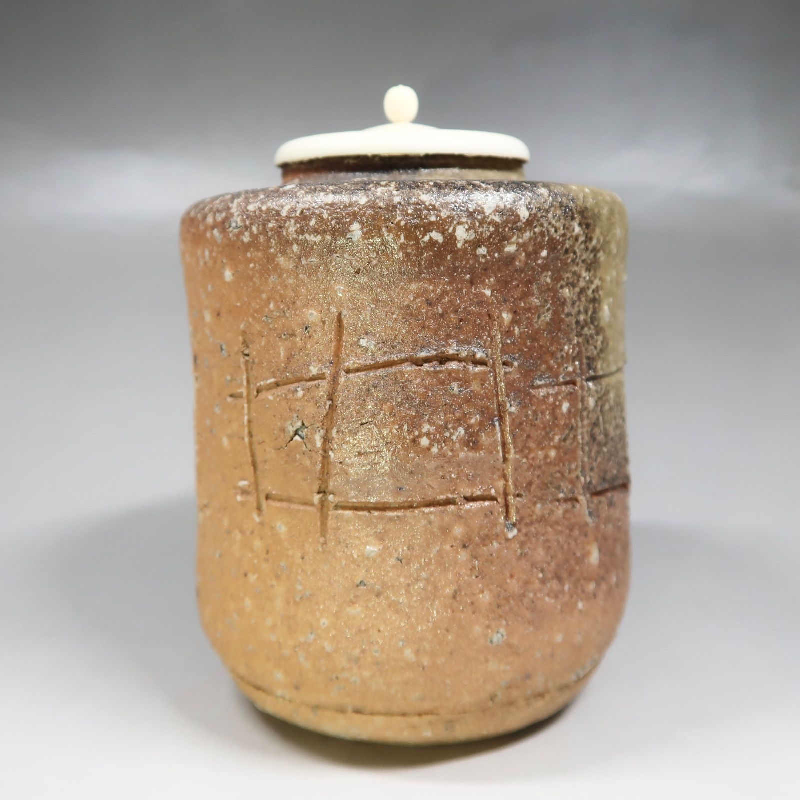 上田直方作　信楽焼　茶入　共箱　仕服付　茶道具 上田直方作 信楽焼 茶入 共箱 仕服付 茶道具