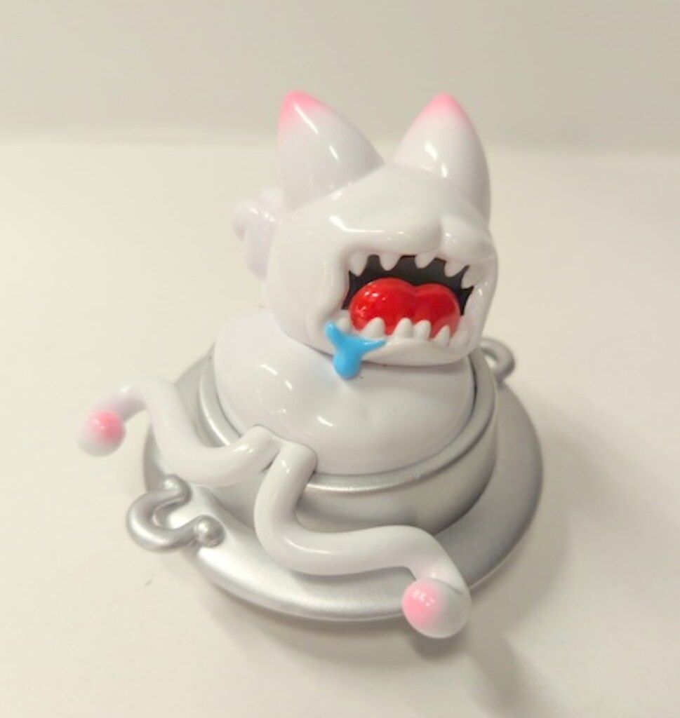 ジゴクネコおにぎり BLIND BOX GRAPE BRAIN GRAPE BRAIN X EYE BOX TOY ジゴクネコおにぎり BLIND BOX
