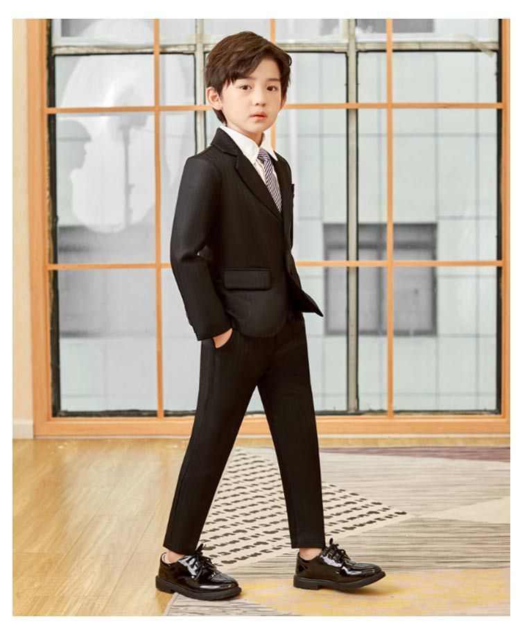 【超美品】ジュニア用スーツ 卒園式、入学式 子供用スーツ 130 入学式 スーツ 男の子 卒業式 キッズ