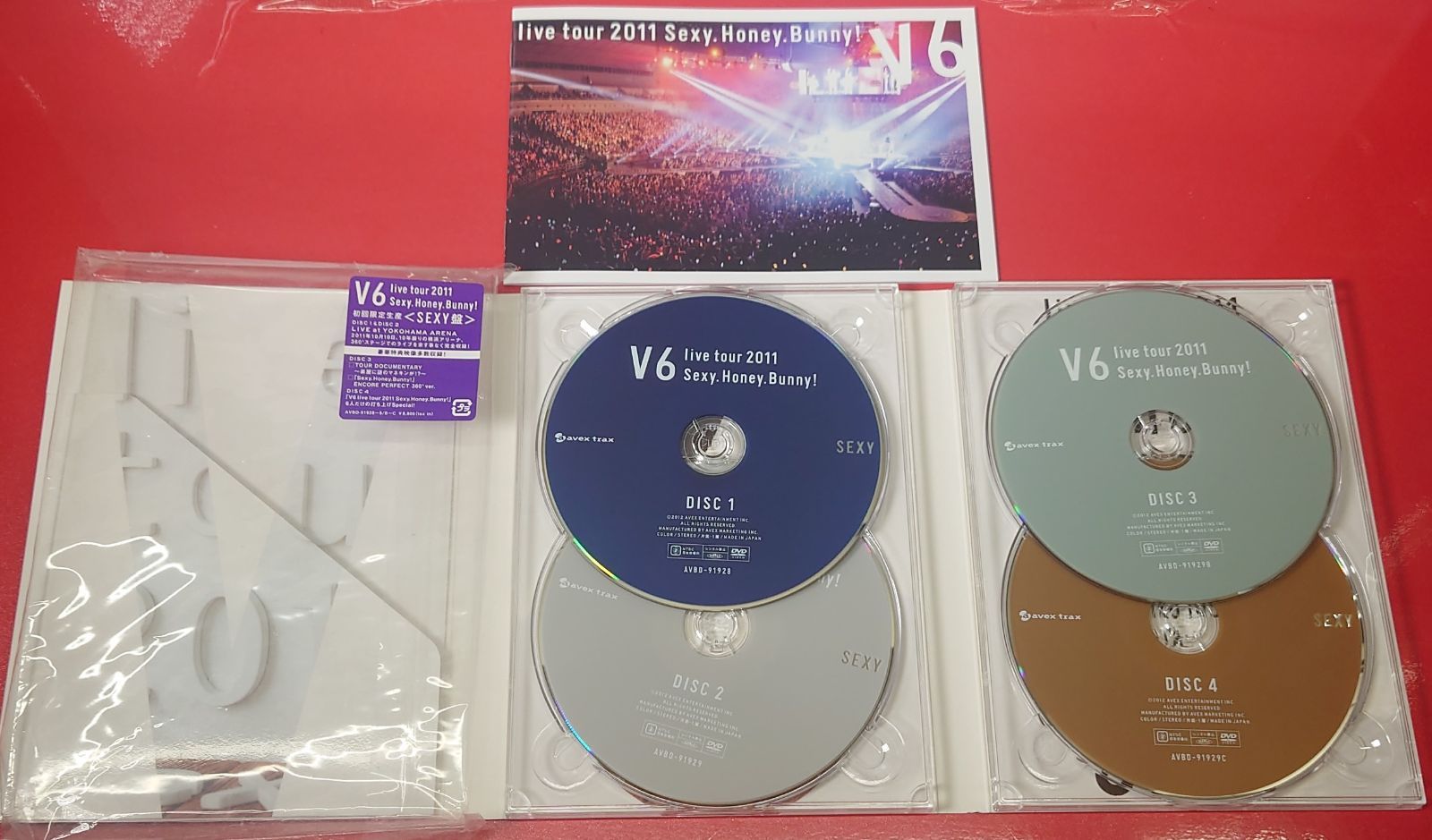 【WALK盤】V6/Sexy.Honey.Bunny!　DVD 　  d904 Amazon.co.jp: V6 live tour 2011 Sexy.Honey.Bunny!(WALK盤