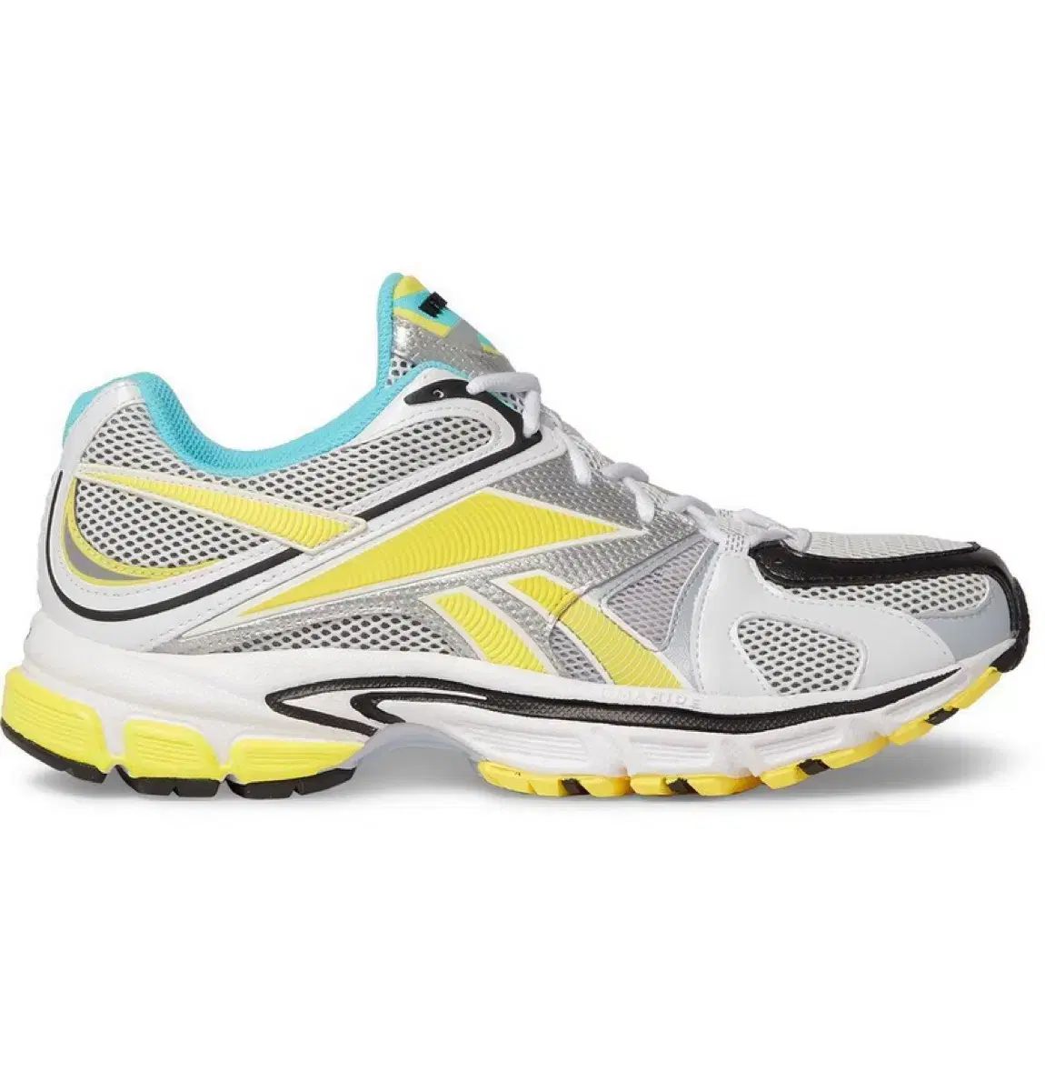 【雷市場（ポンジャン）商品韓国直送】 VETEMENTS(ヴェトモン) Reebok(リーボック) スパイク NIKE(ナイキ) adidas(アディダス) 270 42