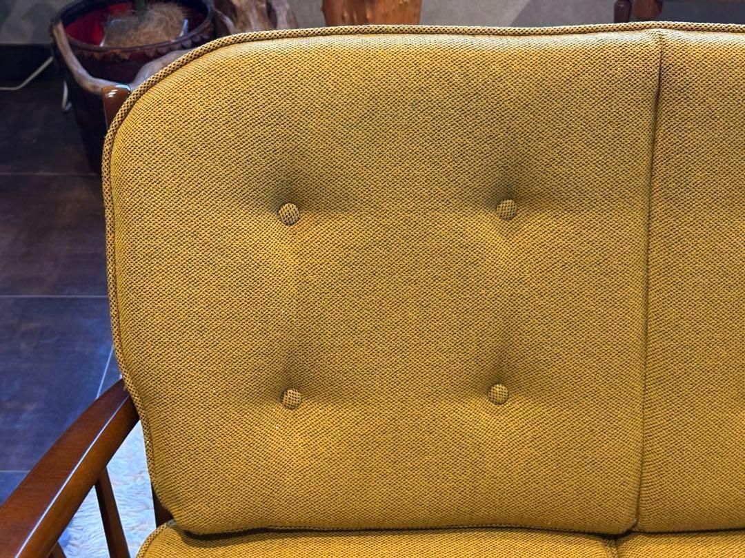 希少 尾州生地 リメイク カリモク 3人用ソファ クラシック コロニアル