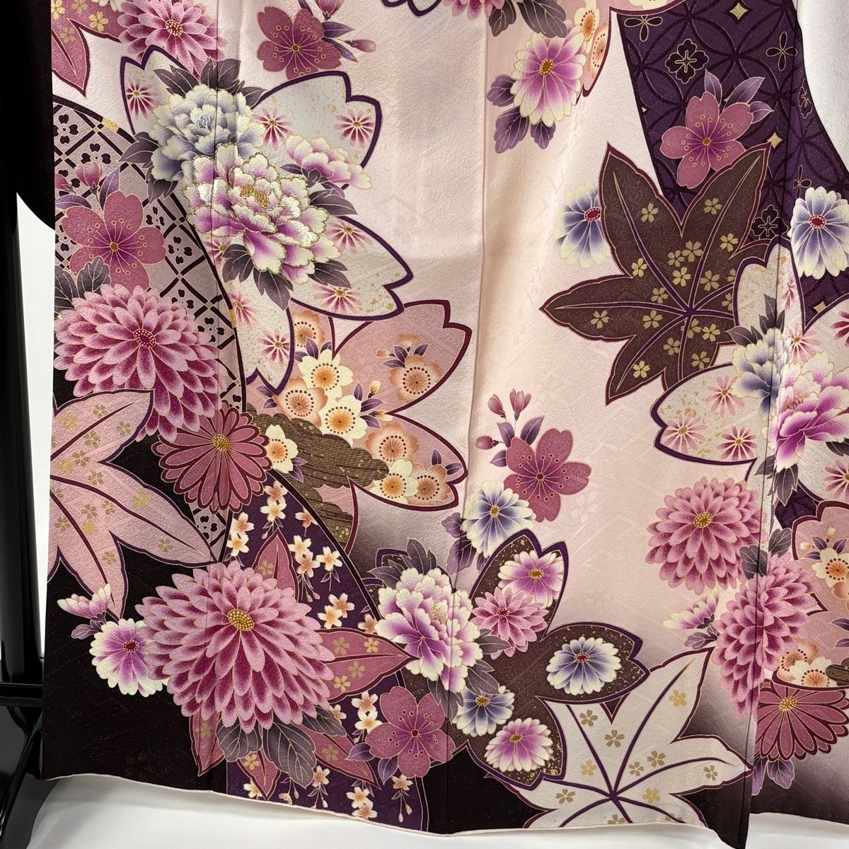 振袖 身丈168cm 裄丈70cm L 袷 牡丹 桜 刺繍 銀通し 薄ピンク