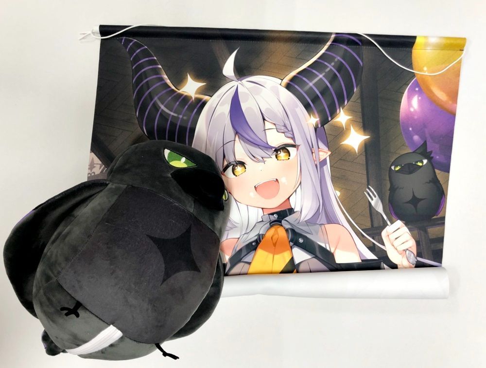 ホロライブ 27. ラプラス・ダークネス 誕生日記念2022 B2タペストリー カラス 2WAYネックピローセット 【現状品】 ラプラス・ダークネス 誕生日記念2022 フルセット
