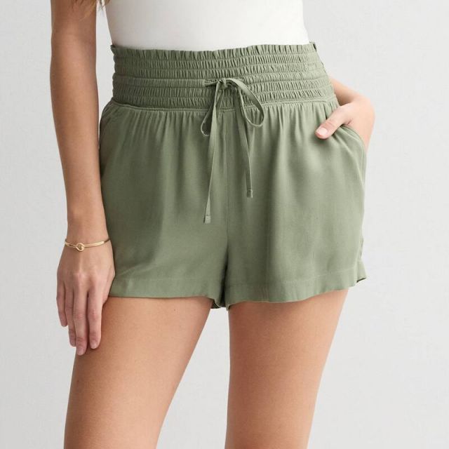 【送料無料】 エスオー レディース ハーフパンツ・ショーツ ボトムス Juniors' SO High Rise Smocked Waist Shorts Eren Jade