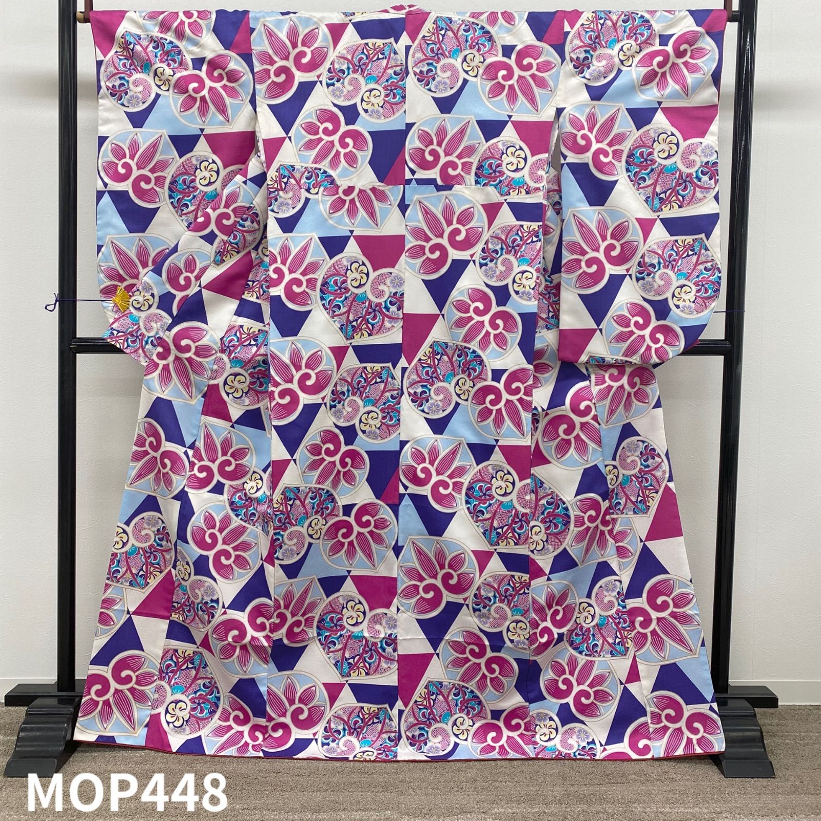 二尺袖 ポリエステル着物 金彩 紋意匠 袴向き MOP448