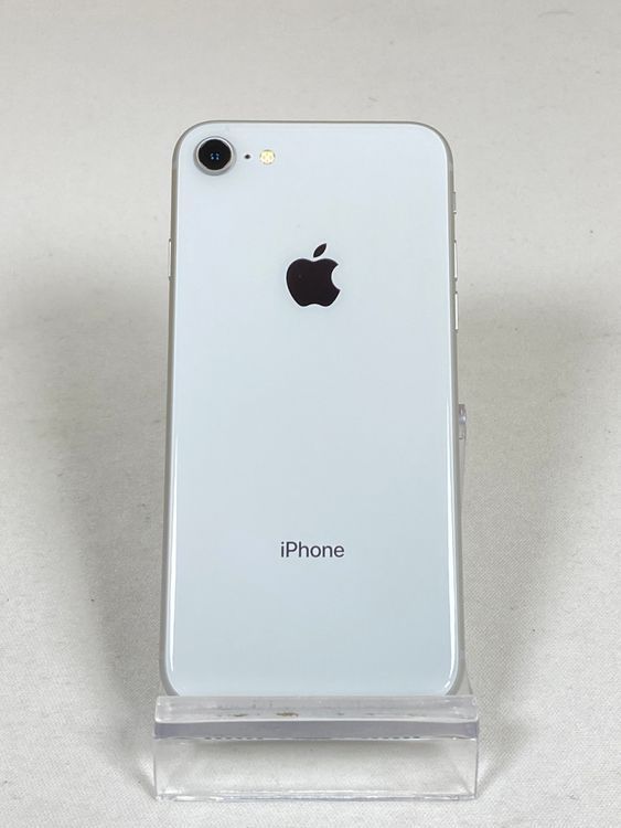SIMフリー iPhone8 64GB シルバー バッテリー87% 送料無料 - メルカリ SIMフリー iPhone8 64GB シルバー バッテリー87% 送料無料 - メルカリ