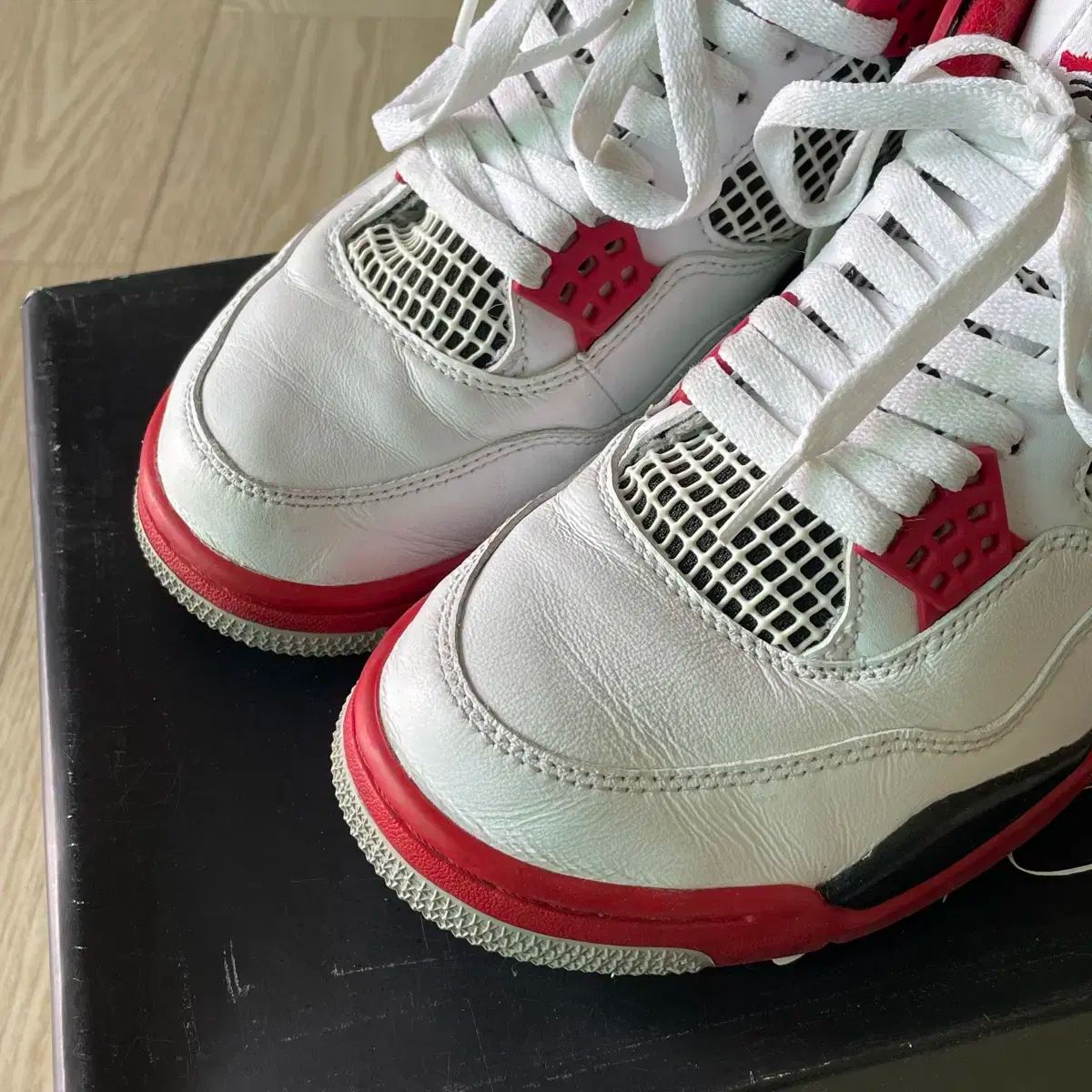 ☆関税込☆ジョーダン 4 ファイアレッド 2020 安全靴 ファスナー☆大人気☆