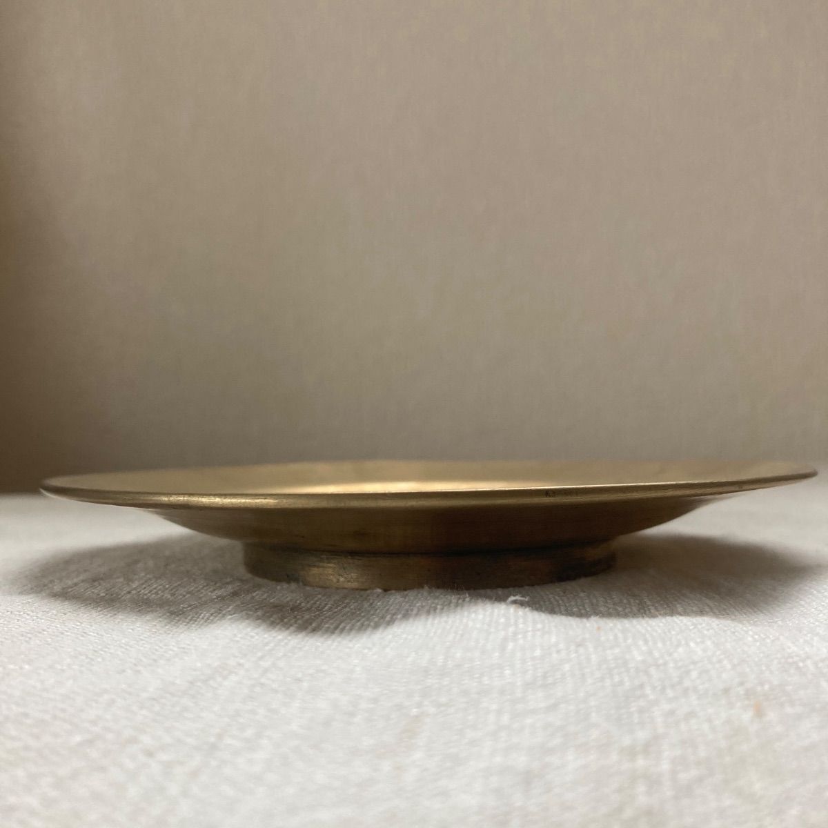 韓国 李朝 真鍮 皿① 祭器 高杯 脚付盤 朝鮮工芸 骨董 古道具 古物