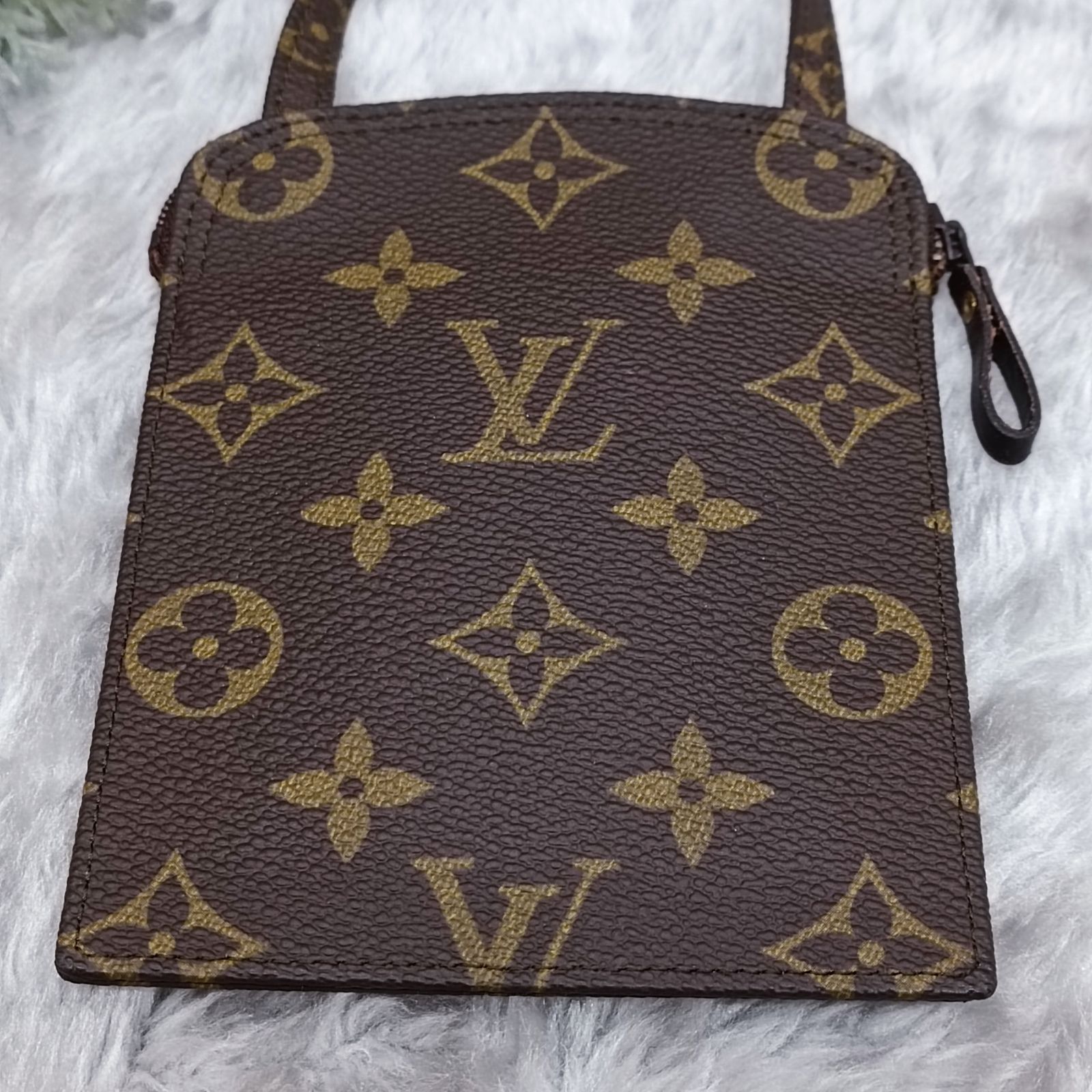 LOUISVUITTON 》 ☆美品☆ ルイヴィトン モノグラム ポシェット セクレ