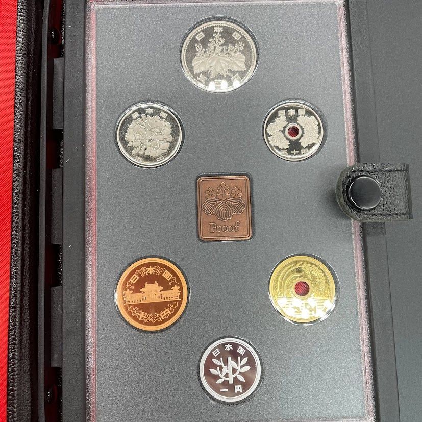 1987年 /昭和62年プルーフ貨幣セット　2個 昭和62年 【1987年プルーフ貨幣セット】 - メルカリ