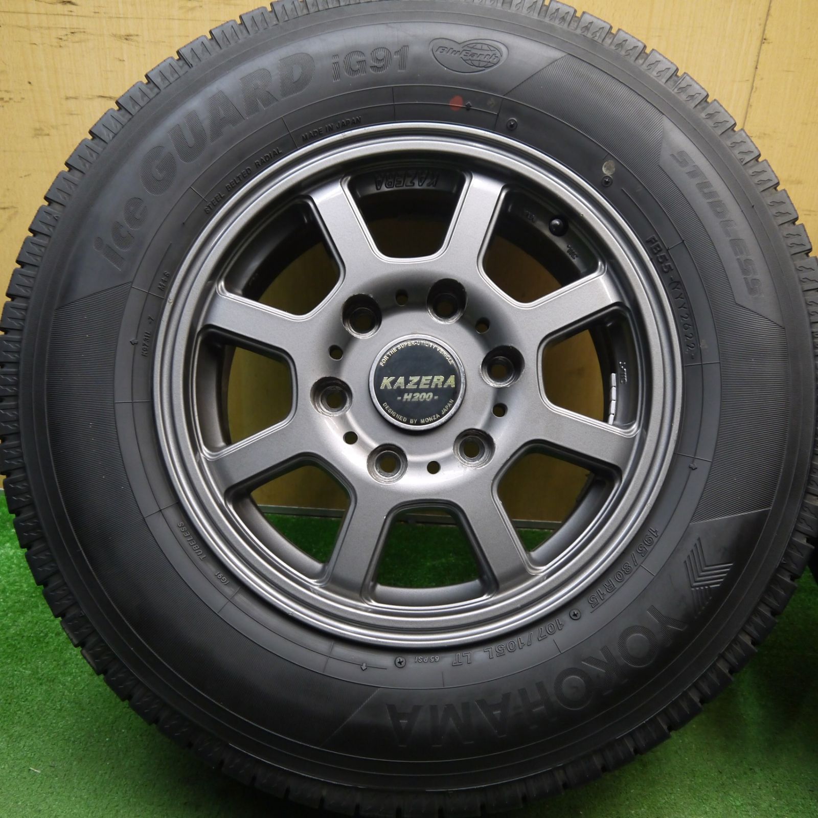 4本価格！22年☆ハイエース 等 スタッドレス 195/80R15 107/105L
