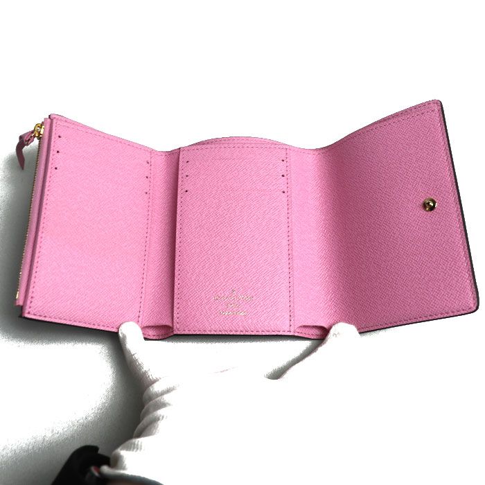 ルイヴィトン モノグラム 三つ折りコンパクト財布 ヴィクトリーヌ