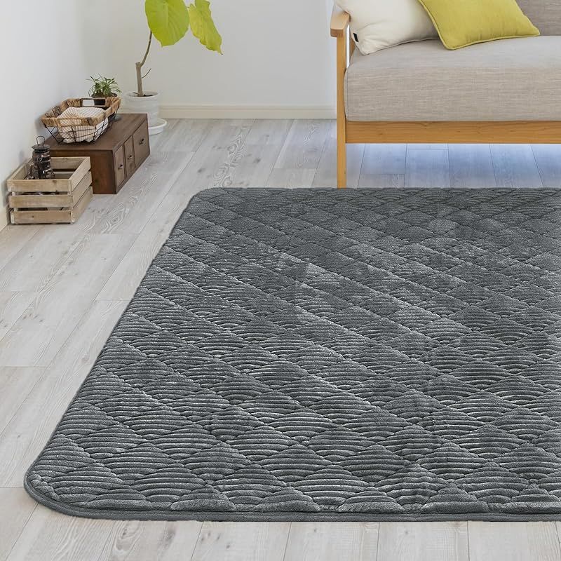 在庫セール Colorsroom カーペット ラグマット 厚25mm ５層構造 防音 撥水加工 掃除しやすい 防ダニ 抗菌 防臭 低ホルム ホットカーペット対応 静電気防止 厚手 キルトラグ 130×190cm 約1.5畳 アッシュグレー 0