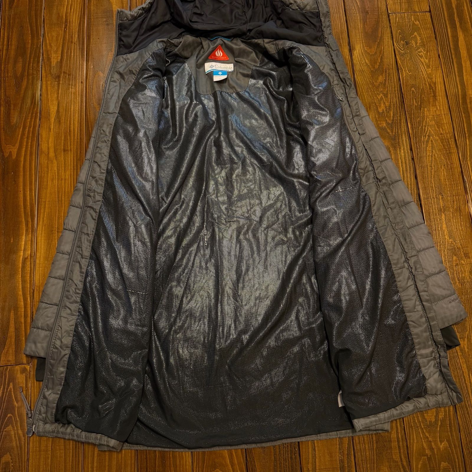 Columbia コロンビア