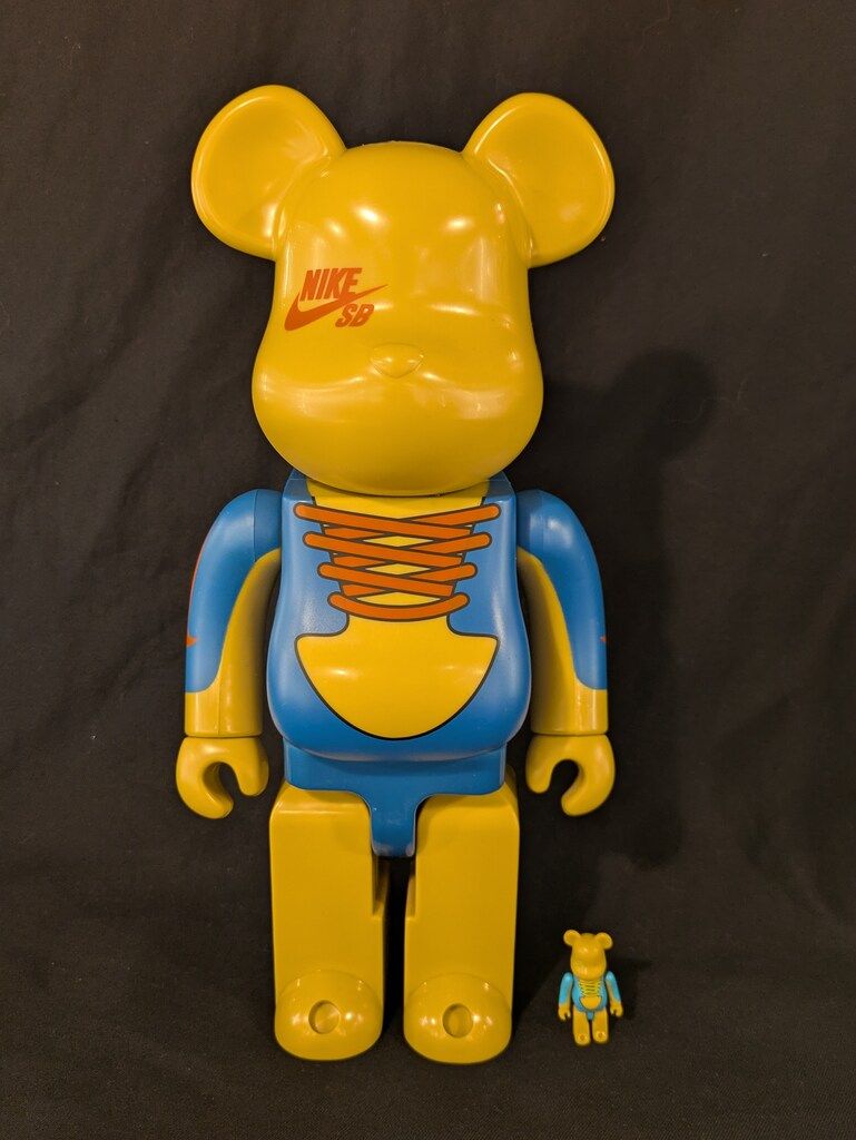 MEDICOMTOY BE RBRICK NIKE SB THREE 400% 50% 400% 50%