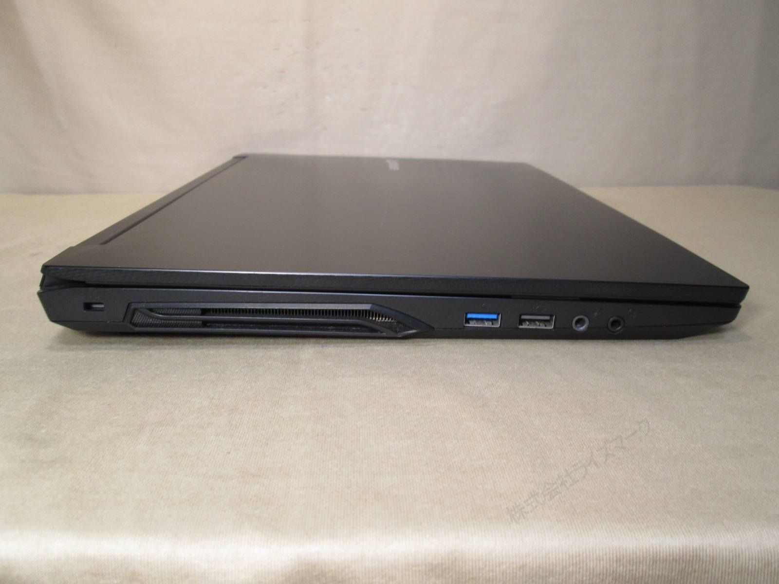 SSD＆HDD搭載