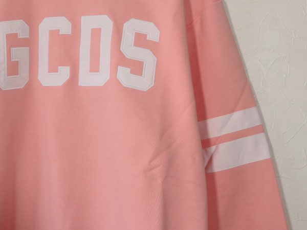 GCDS ジーシーディーエススウェットシャツ トレーナー 裏毛
