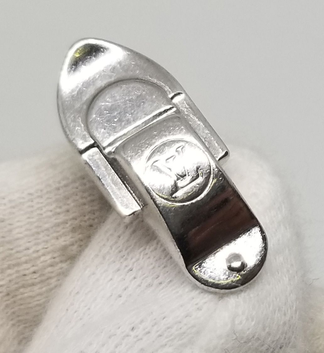 LOUIS VUITTON　ルイ・ヴィトン　カフス　シルバー　silver925 ルイヴィトン カフス SV925 シルバー ブトン ドゥマンシェット