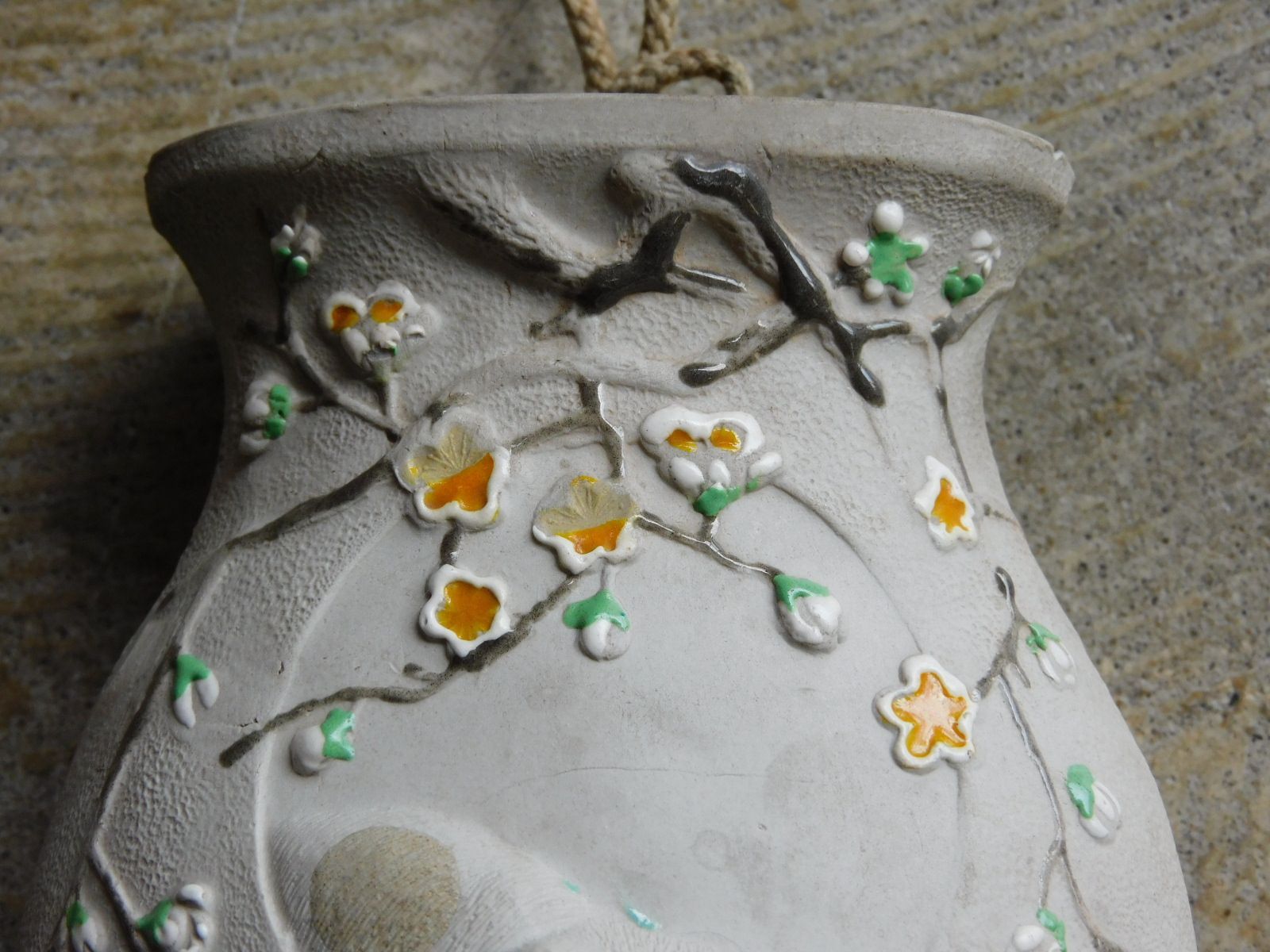 萬古焼 猫の掛け花 HK-a-05509 掛け花 フラワーベース 花器 万古焼 猫 色絵